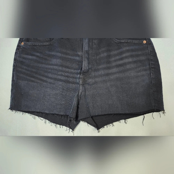 Old Navy Women's O.G. Straight Short Size 14 Washed Black Trinity Raw Hem Casual - Picture 4 of 7